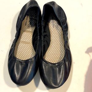 Black flats